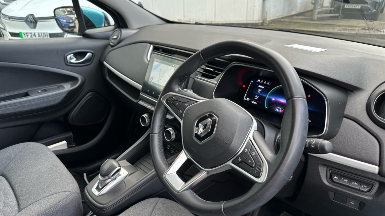 Renault Zoe 80kW S Edition R110 50kWh Rapid Charge 5dr Auto Electric Hatchback